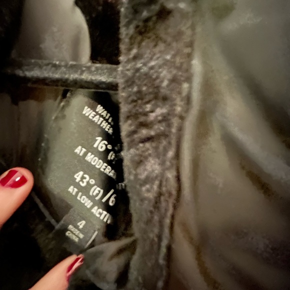 Black puffer winter coat from torrid! - Picture 2 of 3